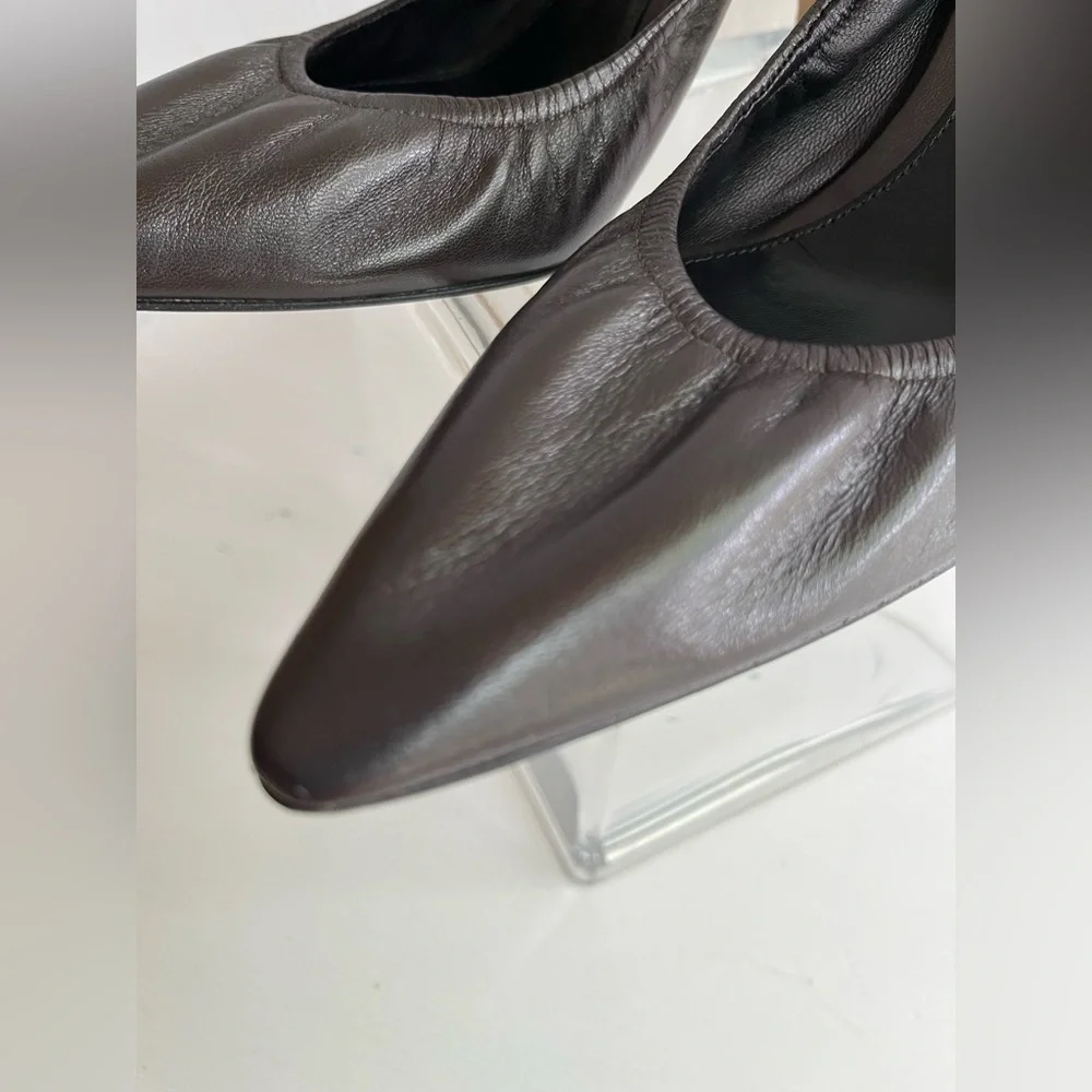 THE ROW Liisa Pointed Toe Pump - Laquer Brown 38 - Picture 8 of 15